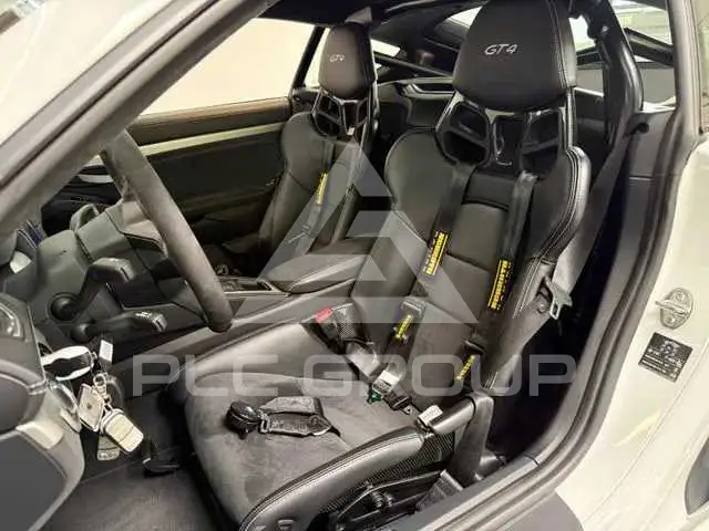 2020 Porsche Cayman