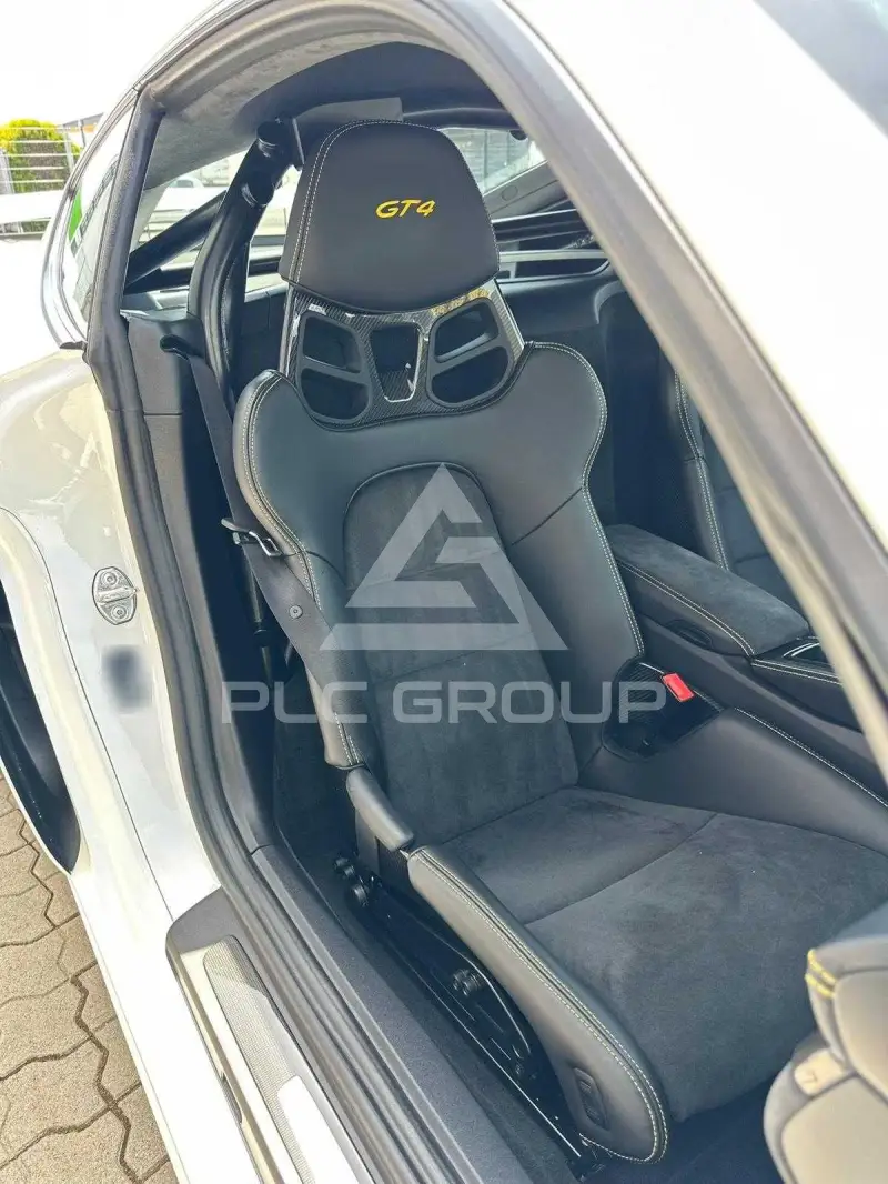 2020 Porsche Cayman