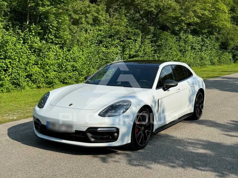 2020 Porsche Panamera