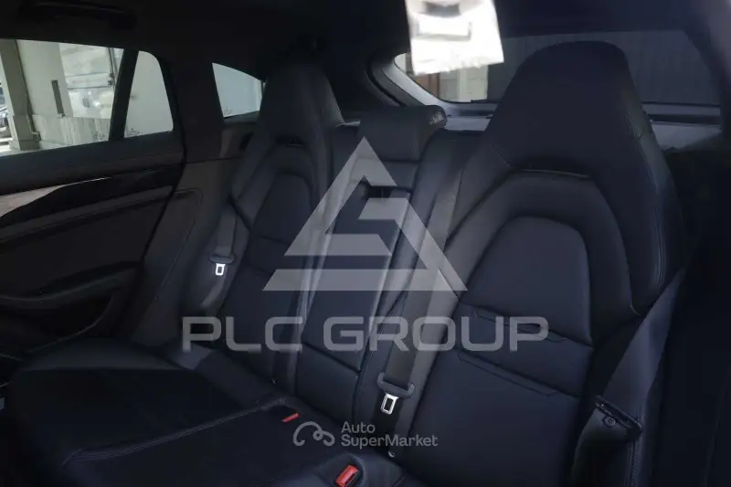 2020 Porsche Panamera