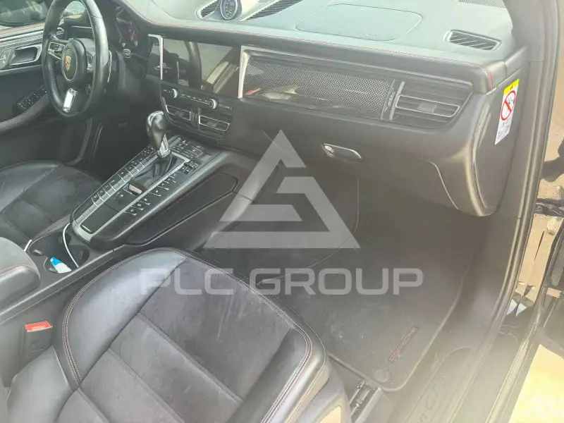 2020 Porsche MACAN