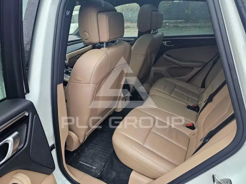 2020 Porsche MACAN