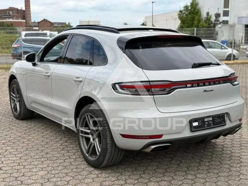 2020 Porsche MACAN