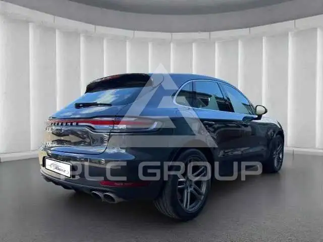 2020 Porsche MACAN