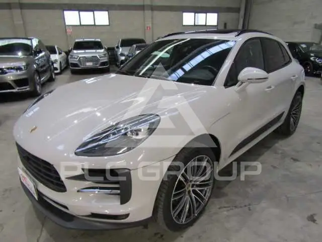 2020 Porsche MACAN