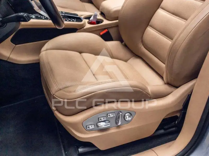 2020 Porsche MACAN