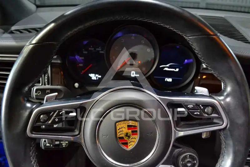 2020 Porsche MACAN