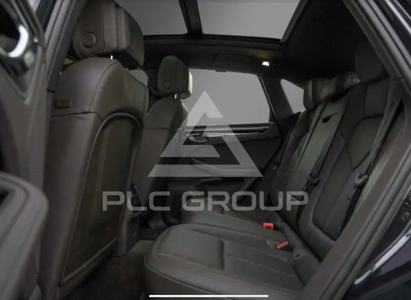 2020 Porsche MACAN
