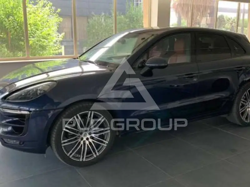 2020 Porsche MACAN