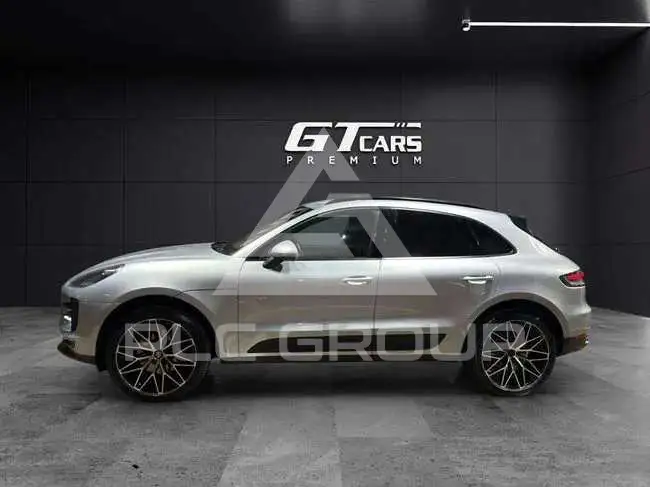 2020 Porsche MACAN