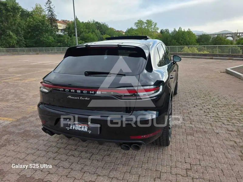 2020 Porsche MACAN