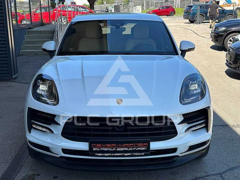 2020 Porsche MACAN