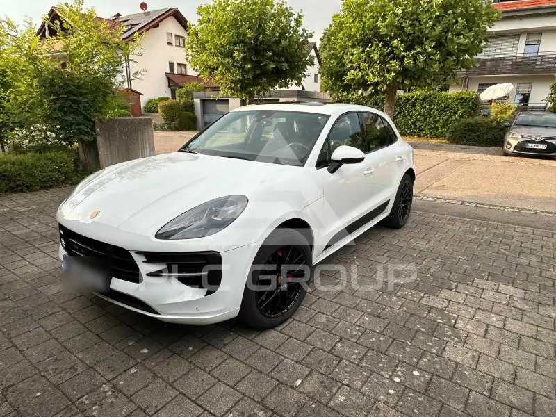2020 Porsche MACAN