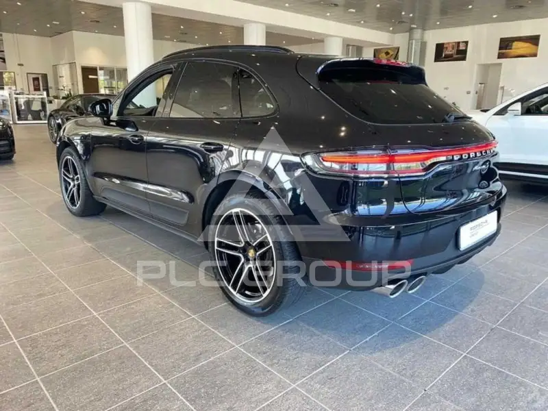 2020 Porsche MACAN