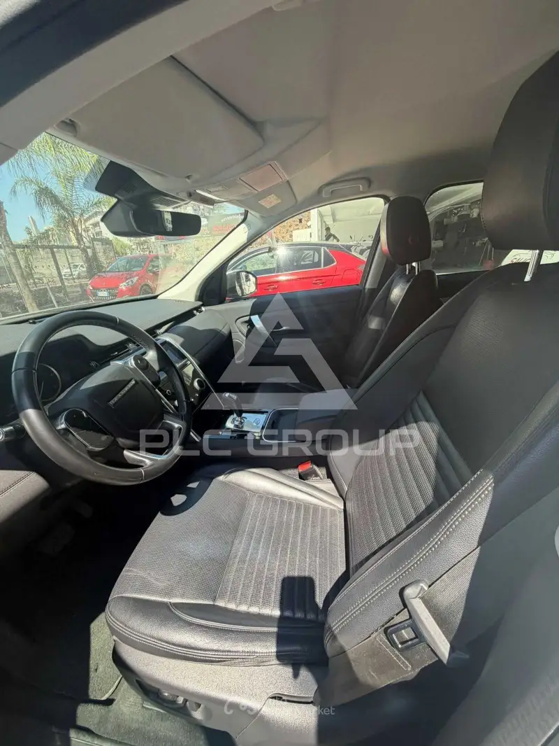 2020 Land Rover Discovery