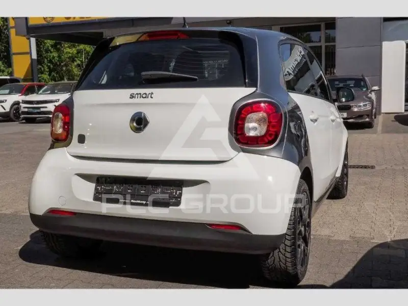 2020 Smart FORFOUR