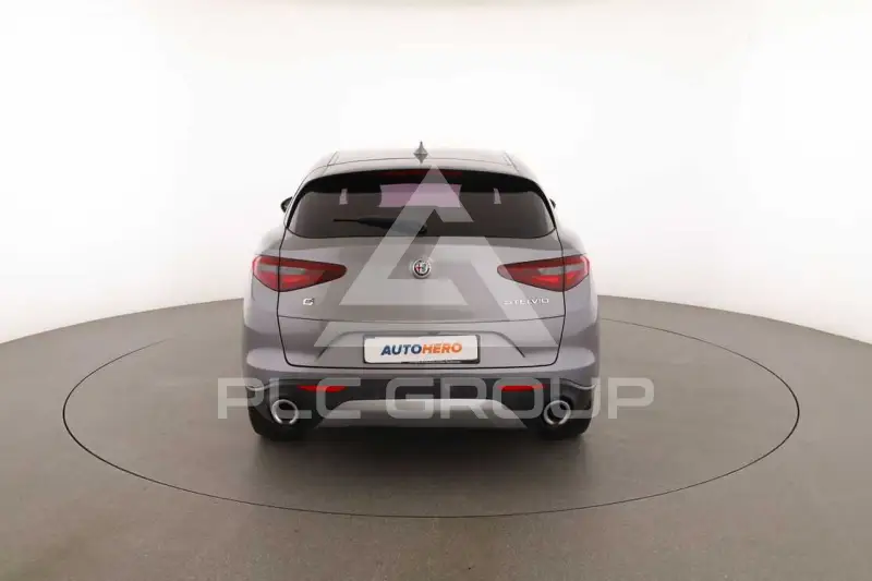 2020 Alfa Romeo Stelvio