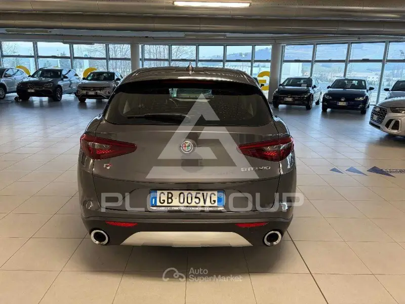 2020 Alfa Romeo Stelvio