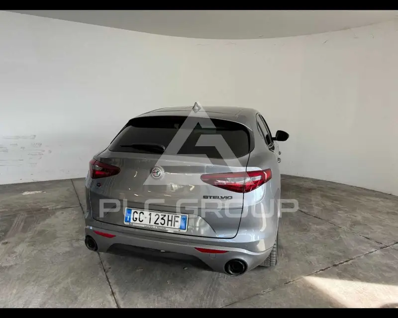2020 Alfa Romeo Stelvio