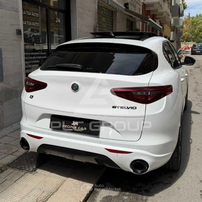 2020 Alfa Romeo Stelvio