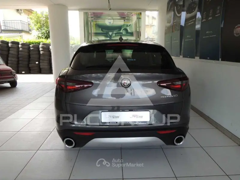 2020 Alfa Romeo Stelvio