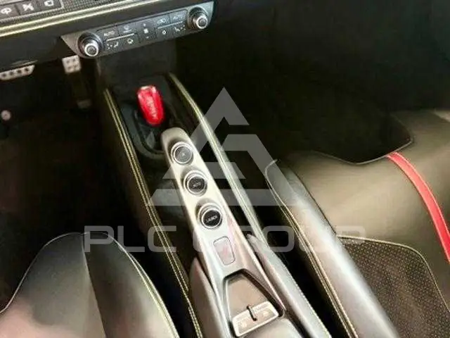 2020 Ferrari F8