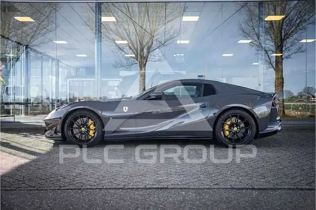 2020 Ferrari 812