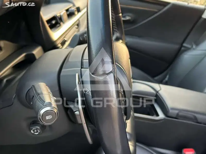 2020 Lexus ES