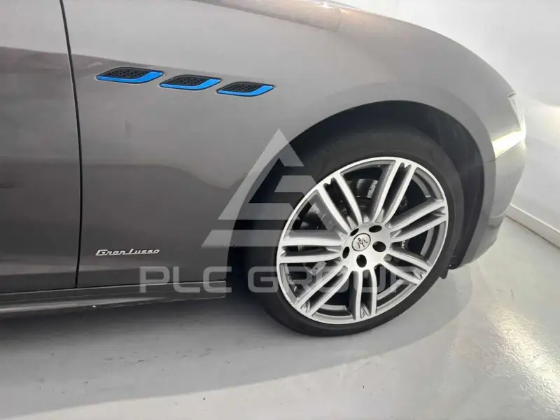 2020 Maserati GHIBLI