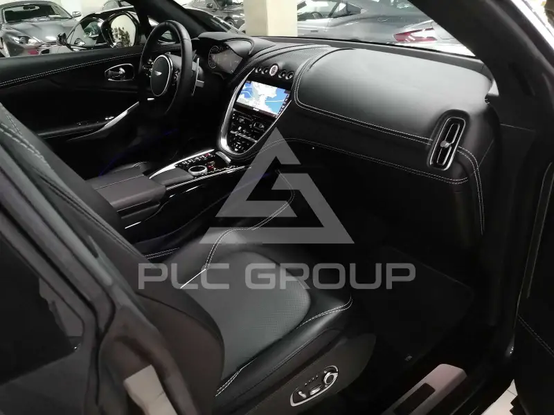 2020 Aston Martin DBX