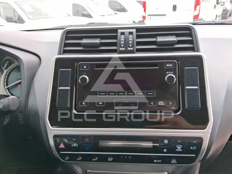 2020 Toyota LAND CRUISER
