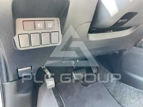 2020 Toyota PRIUS