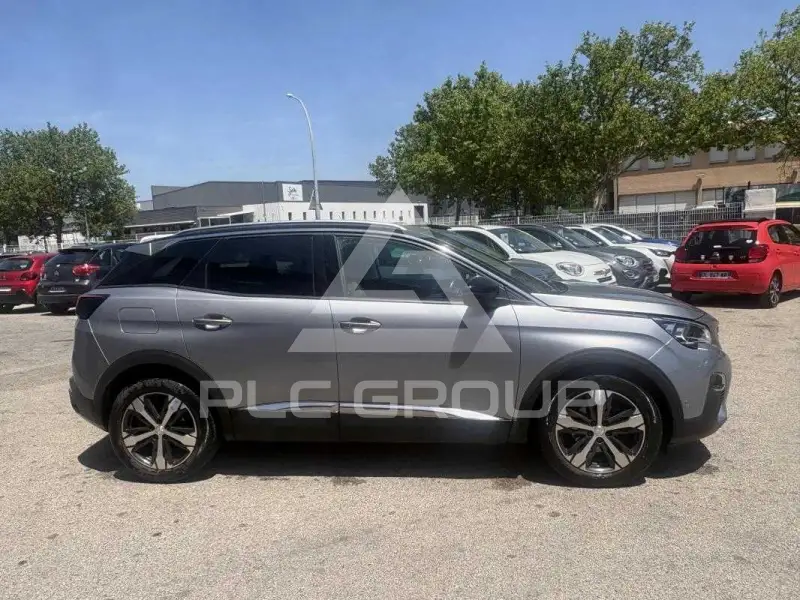 2020 Peugeot 3008