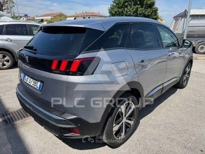 2020 Peugeot 3008