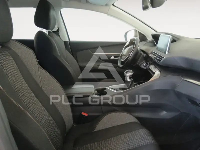 2020 Peugeot 3008