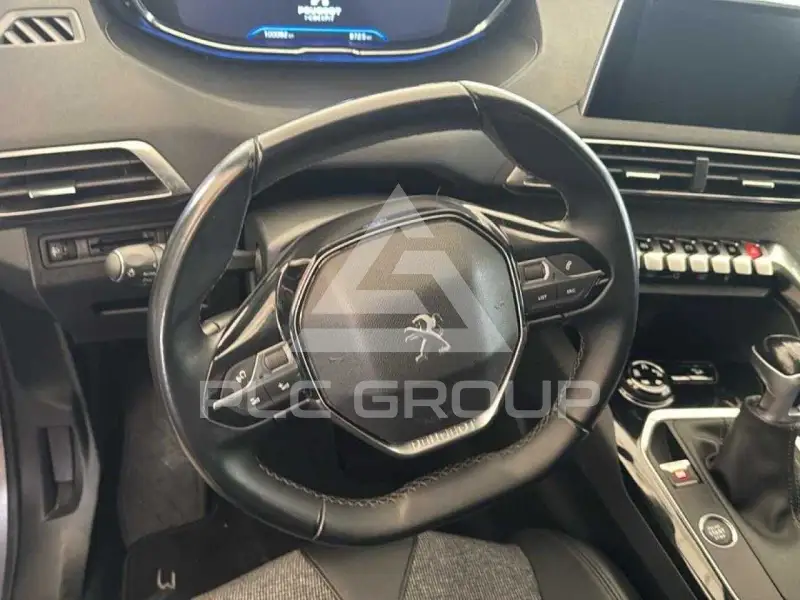 2020 Peugeot 3008