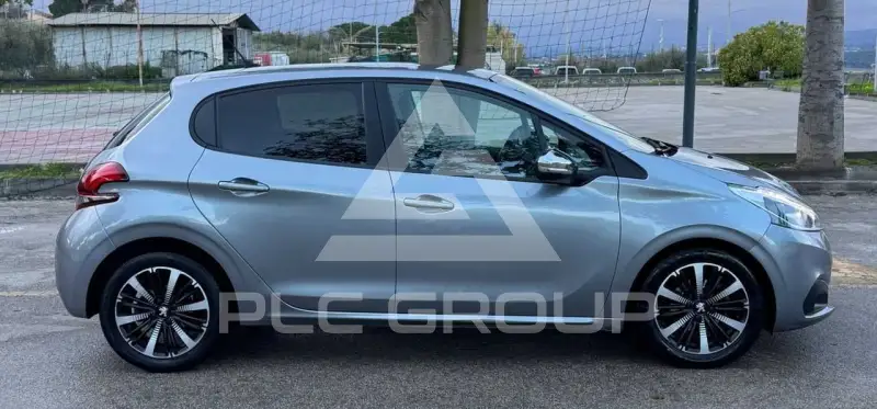 2020 Peugeot 208