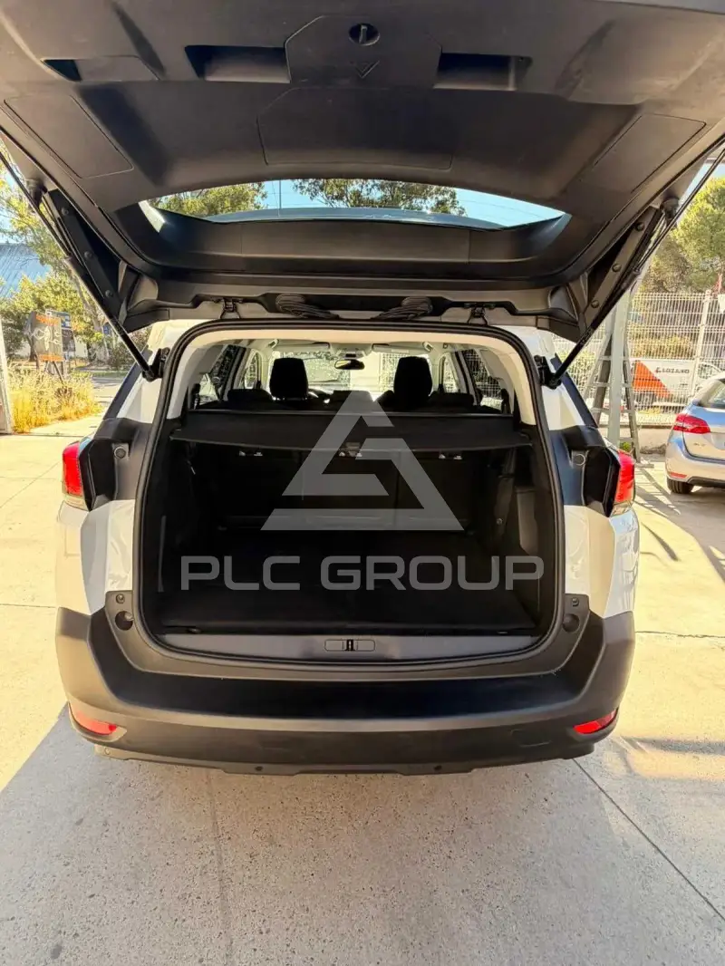 2020 Peugeot 5008