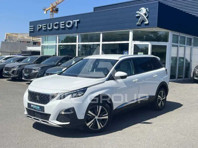 2020 Peugeot 5008