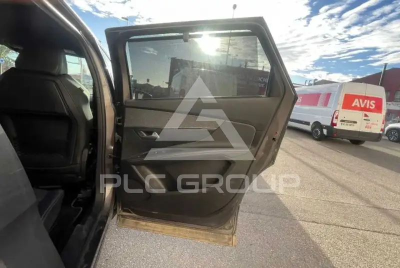 2020 Peugeot 5008