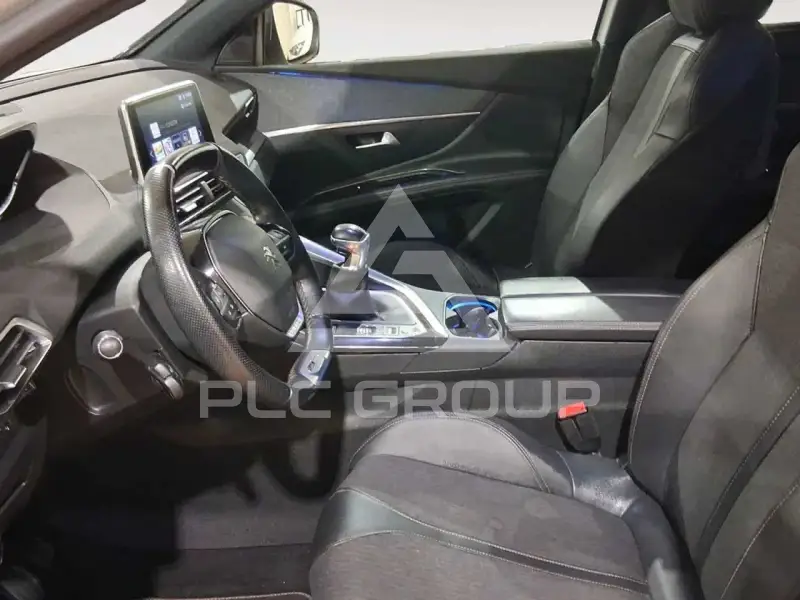 2020 Peugeot 5008