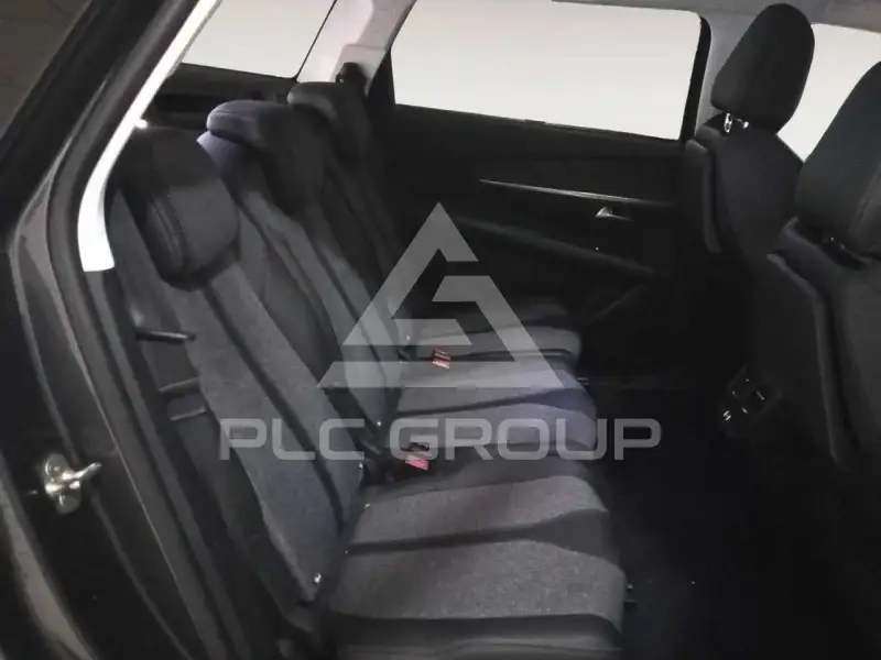 2020 Peugeot 5008