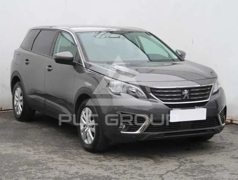 2020 Peugeot 5008
