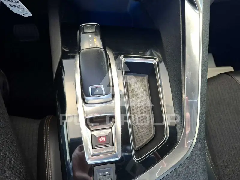 2020 Peugeot 5008