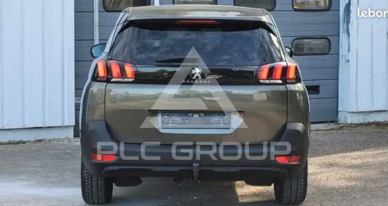 2020 Peugeot 5008