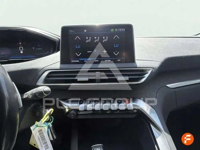 2020 Peugeot 5008