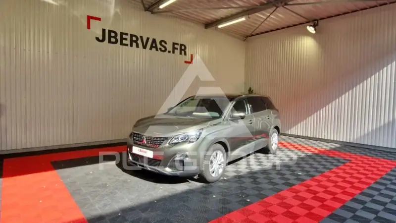 2020 Peugeot 5008