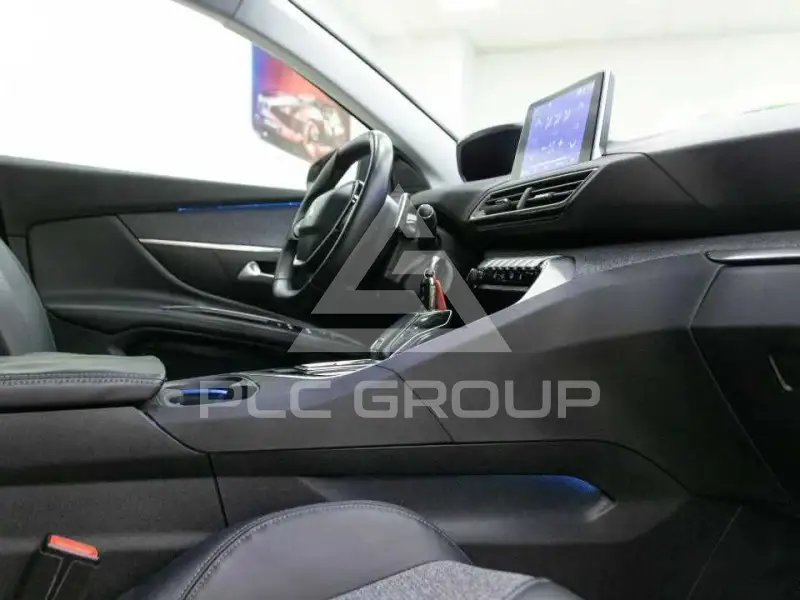 2020 Peugeot 5008
