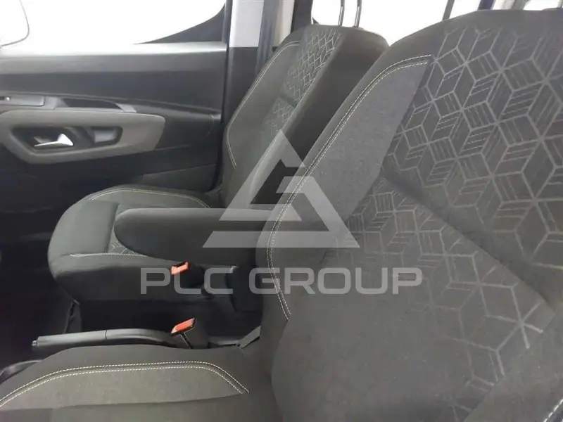 2020 Peugeot Rifter