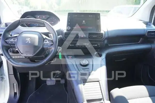 2020 Peugeot Rifter